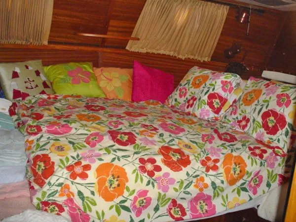 Slide: The Image of Gulfstar 36 Mark II Trawler 1975 - 6