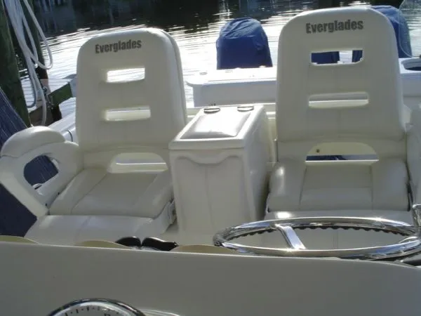 Slide: The Image of Everglades 350LX-TRIPLE 4-STROKES W/2016 WARRANTY 2008 - 8