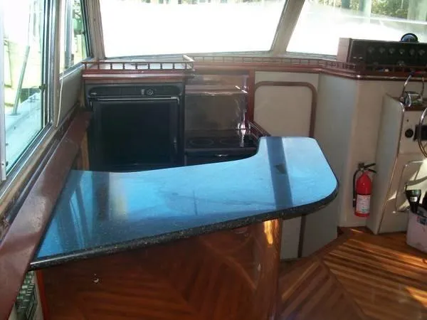 Slide: The Image of Chris-Craft 380 Corinthian 1984 - 6