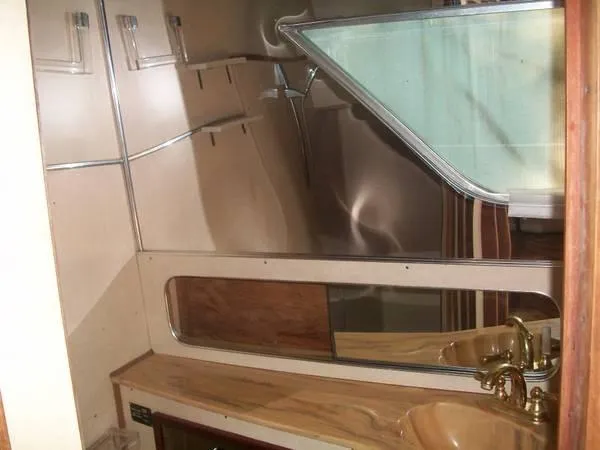 Slide: The Image of Chris-Craft 380 Corinthian 1984 - 8