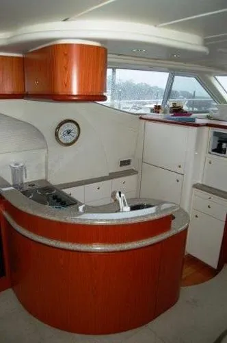 Slide: The Image of Maxum 46 Motor Yacht 1999 - 7