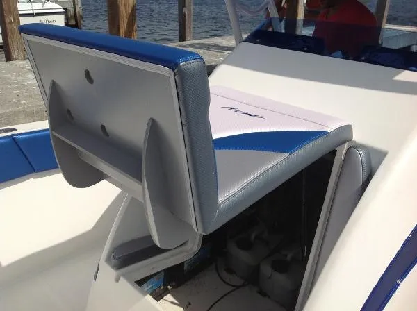 Slide: The Image of Avanti 36 Offshore Fisherman 2011 - 7