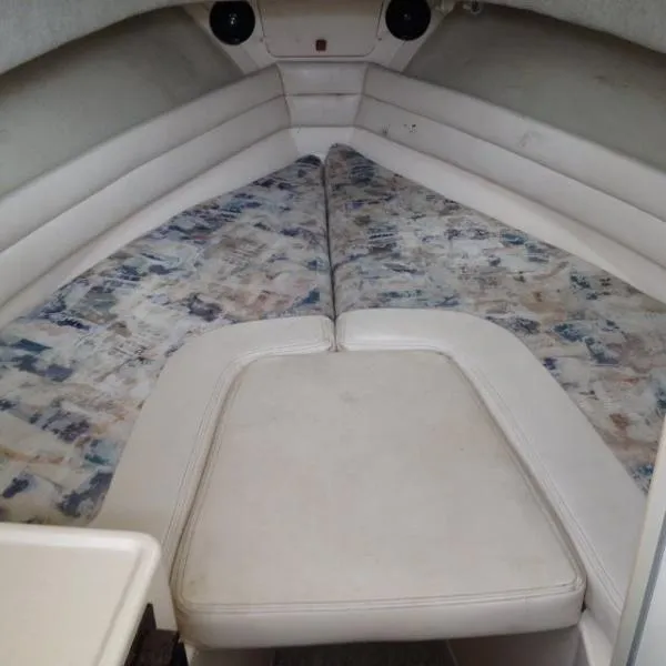 Slide: The Image of Grady White 270 ISLANDER- 06 YAMAHA F250 4 STOKES 2003 - 2