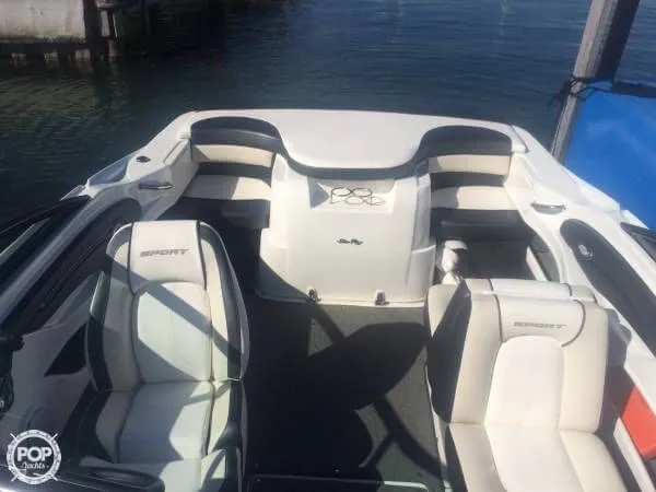 Slide: The Image of Sea Ray 205 Sport 2012 - 11