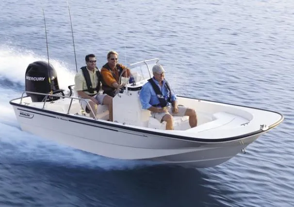 Slide: The Image of Boston Whaler 170 Montauk 2008 - 6