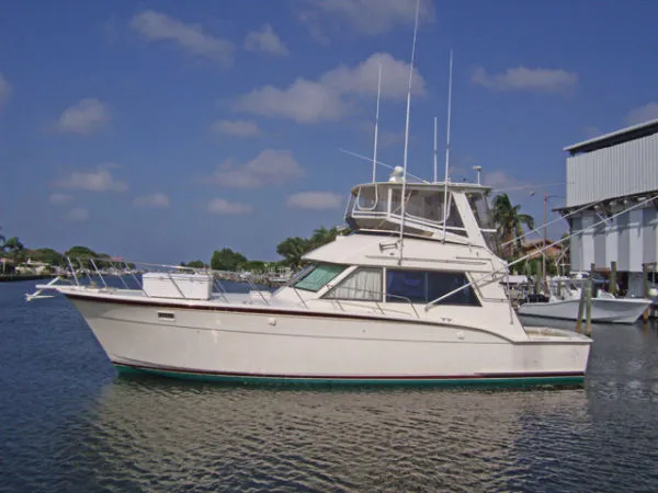 Slide: The Image of Hatteras 43 Convertible Sportfisherman 1979 - 3