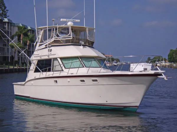 Slide: The Image of Hatteras 43 Convertible Sportfisherman 1979 - 4