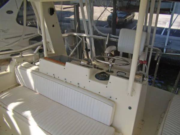 Slide: The Image of Hatteras 43 Convertible Sportfisherman 1979 - 6