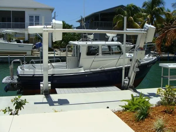 Slide: The Image of Mitchell Pilothouse 2001 - 0