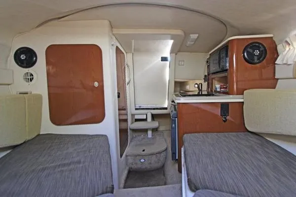 Slide: The Image of Sea Ray 240 Sundancer 2008 - 10