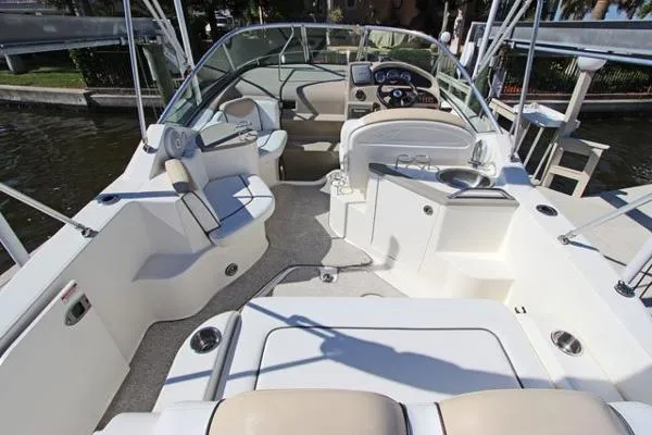 Slide: The Image of Sea Ray 240 Sundancer 2008 - 5