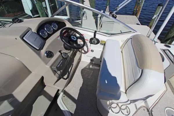 Slide: The Image of Sea Ray 240 Sundancer 2008 - 6