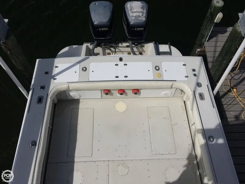 Slide: The Image of Boston Whaler 27 Cuddy 1989 - 5