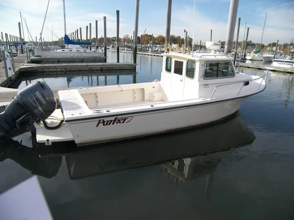 Slide: The Image of Parker Marine 2320 SL Sport Cabin 2005 - 3