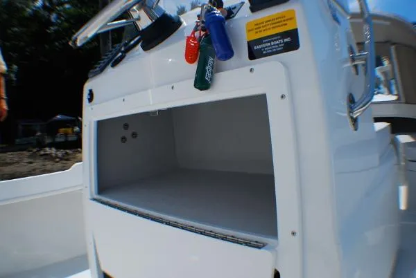 Slide: The Image of Eastern 200 Center Console 2013 - 4