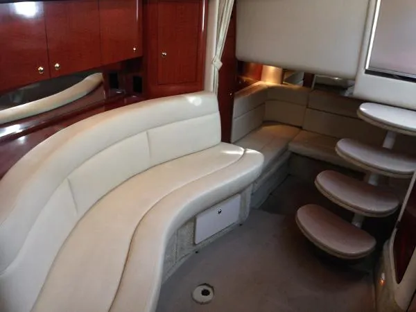 Slide: The Image of Sea Ray 320 Sundancer 2004 - 1