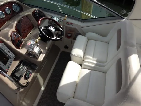 Slide: The Image of Sea Ray 320 Sundancer 2004 - 8