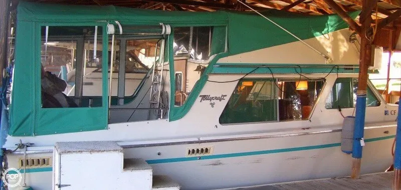 Slide: The Image of Tollycraft 26 Sedan 1973 - 4
