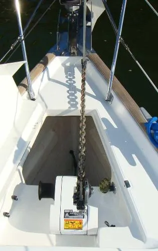 Slide: The Image of Beneteau USA 473 2003 - 4