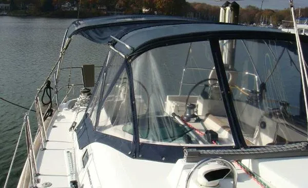Slide: The Image of Beneteau USA 473 2003 - 5