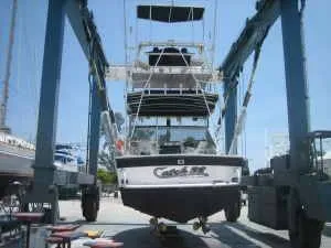 Slide: The Image of Vessel Marine 30 Sportfisherman 1986 - 8