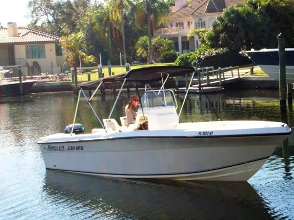 Slide: The Image of Angler 220 VFX Center Console 2009 - 9