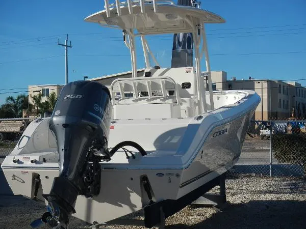 Slide: The Image of Cobia 237CC 2015 - 2