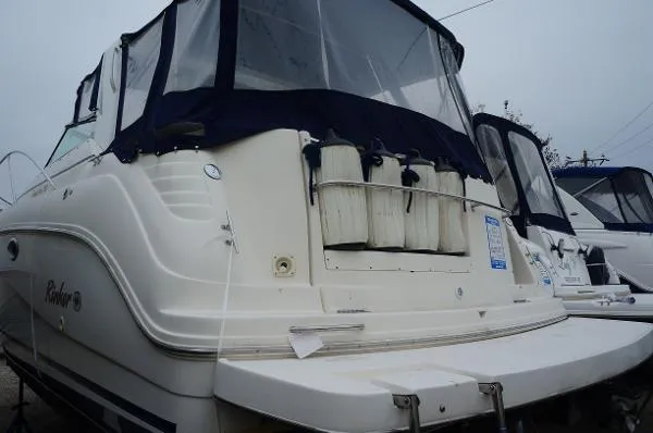 Slide: The Image of Rinker 310 Fiesta Vee 2001 - 3