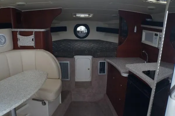 Slide: The Image of Rinker 310 Fiesta Vee 2001 - 9