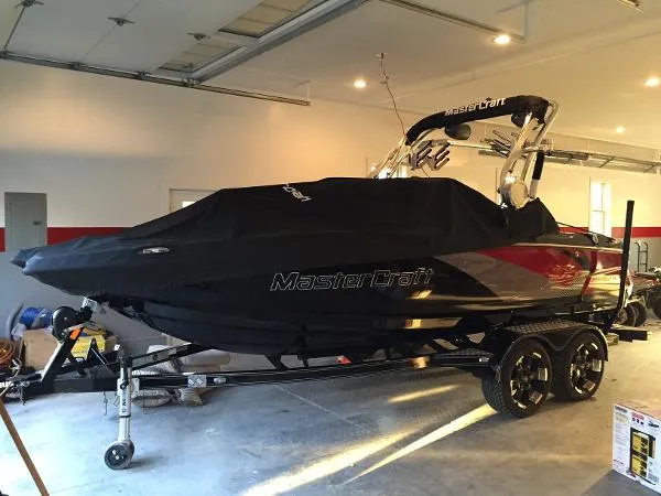 Slide: The Image of Mastercraft X-2 2012 - 0