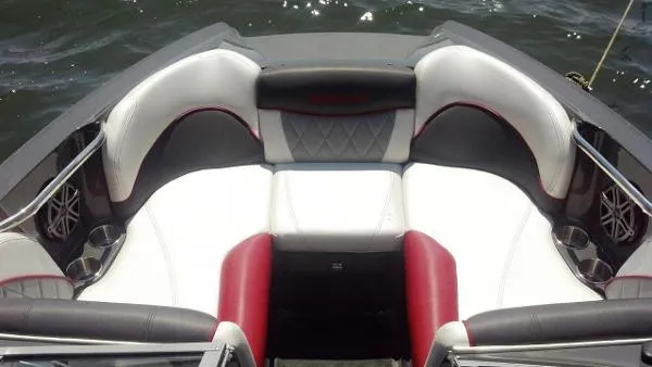 Slide: The Image of Mastercraft X-2 2012 - 3