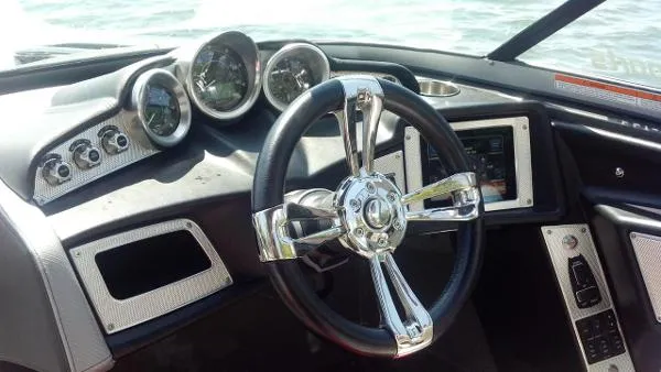 Slide: The Image of Mastercraft X-2 2012 - 5