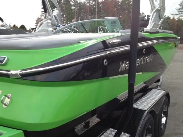 Slide: The Image of Mastercraft X-2 2012 - 5