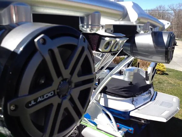 Slide: The Image of Mastercraft X-2 2012 - 6