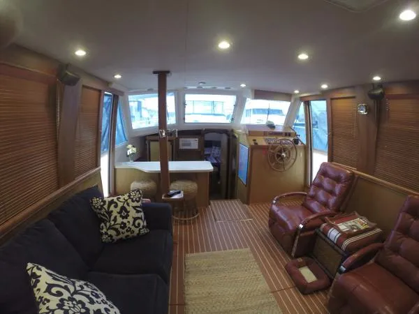 Slide: The Image of Mainship 430 Aft Cabin Trawler 2005 - 5