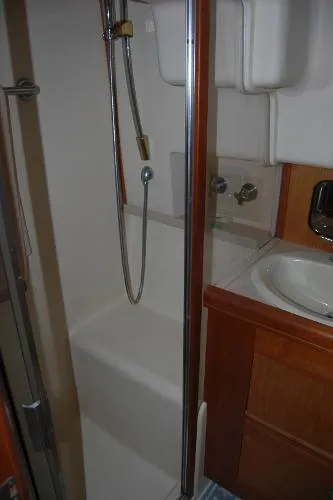 Slide: The Image of Mainship 430 Aft Cabin Trawler 2005 - 9