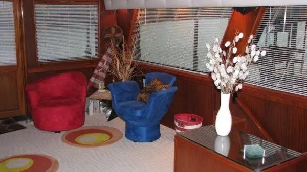 Slide: The Image of Hatteras 61 Motor Yacht Wide Body 1982 - 3