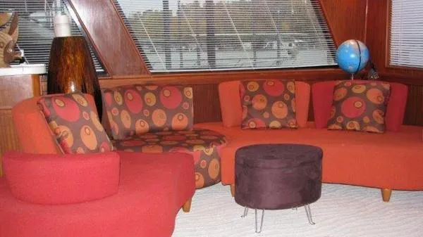 Slide: The Image of Hatteras 61 Motor Yacht Wide Body 1982 - 5