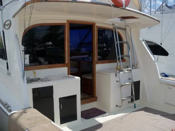 Slide: The Image of Ocean Yachts Supersport 1985 - 6