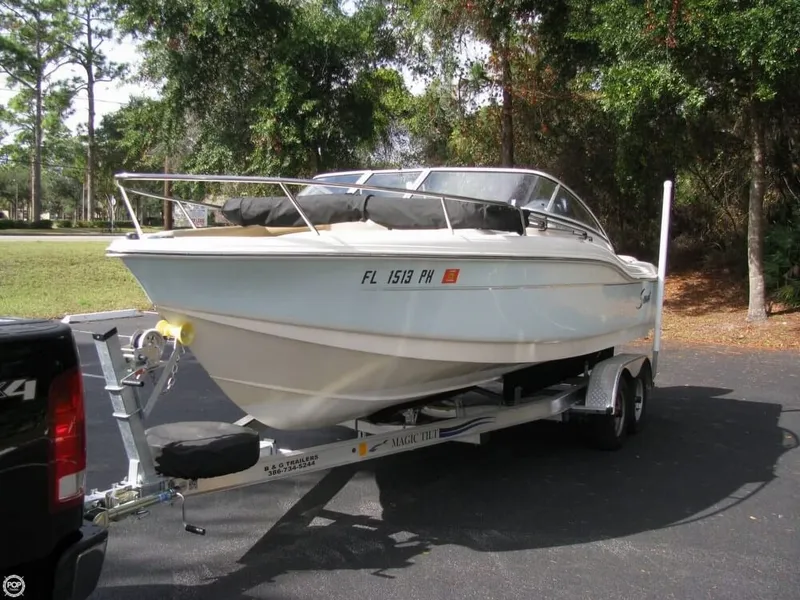 Slide: The Image of Scout 210 Dorado 2011 - 3