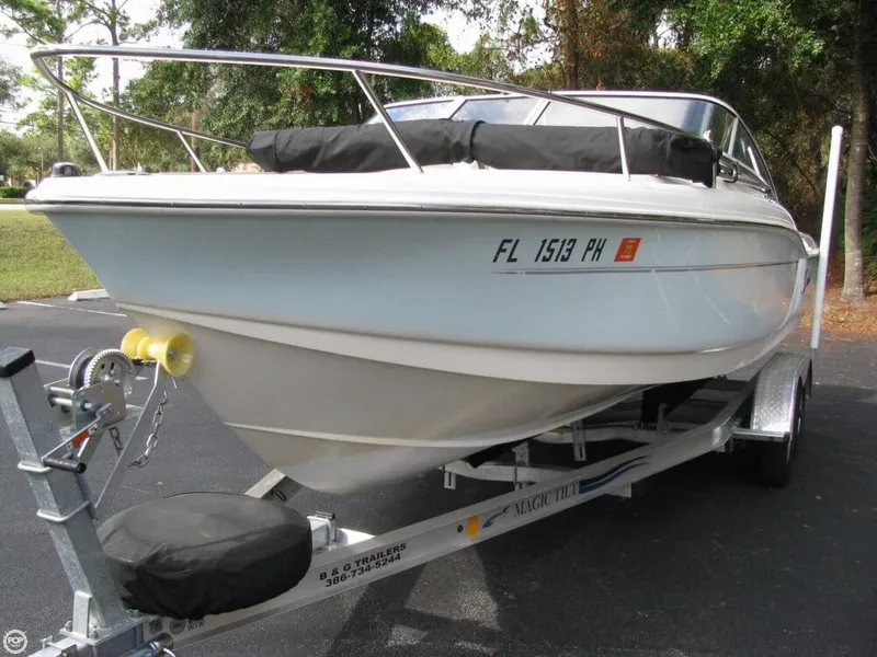 Slide: The Image of Scout 210 Dorado 2011 - 4