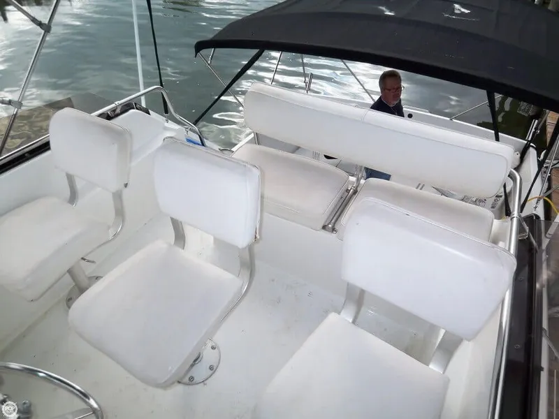 Slide: The Image of Hatteras 31 Sportfish Flybridge 1975 - 5