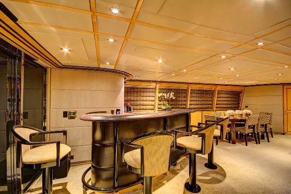 Slide: The Image of Norship Flybridge Motor Yacht 1994 - 10