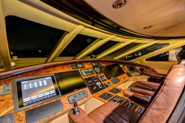 Slide: The Image of Norship Flybridge Motor Yacht 1994 - 2