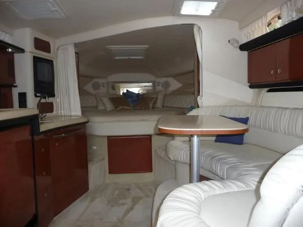 Slide: The Image of Sea Ray 34 SunDancer 2002 - 9