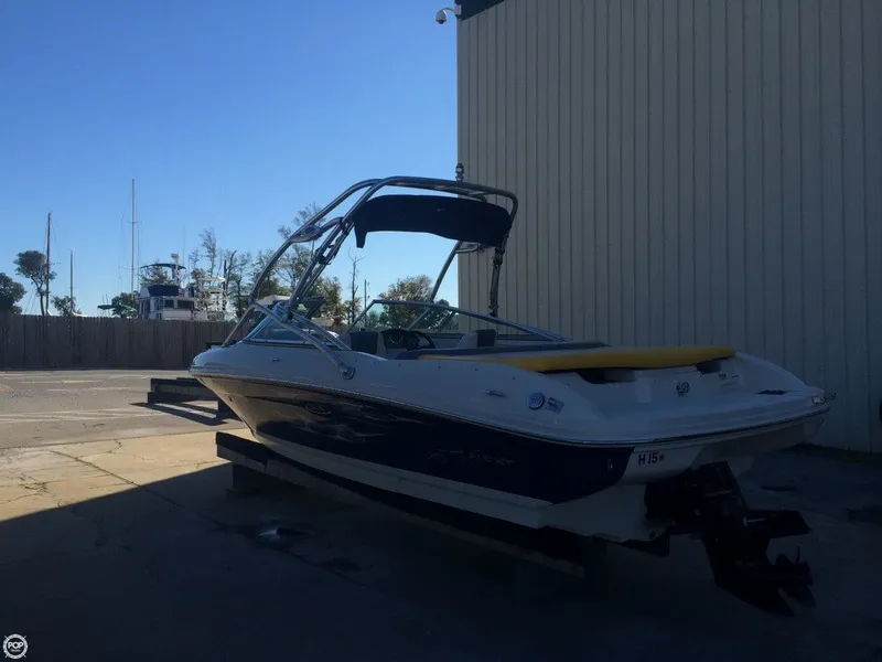 Slide: The Image of Sea Ray 205 Sport 2007 - 5