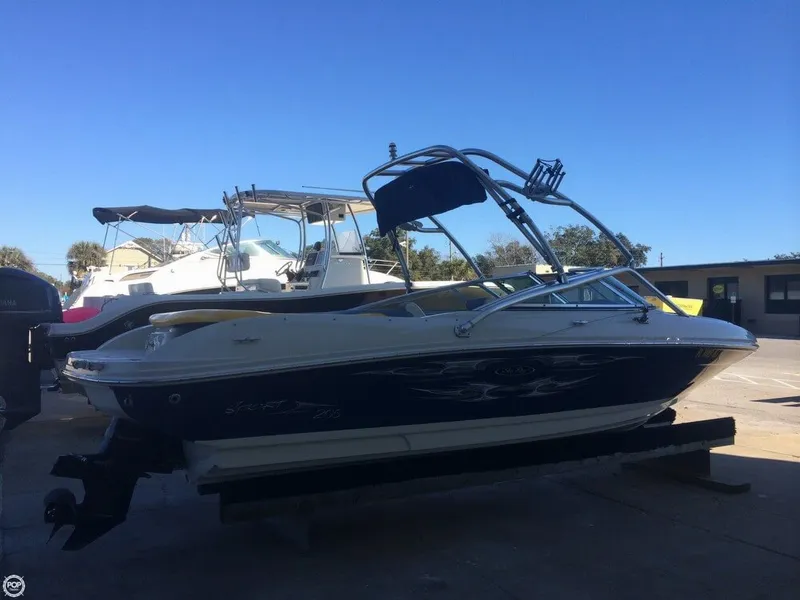 Slide: The Image of Sea Ray 205 Sport 2007 - 7