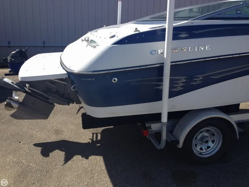 Slide: The Image of Crownline Boats 192BR 2003 - 7