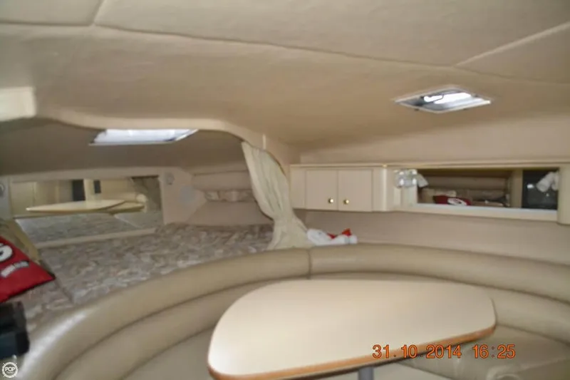 Slide: The Image of Sea Ray 310 Sundancer 1998 - 6