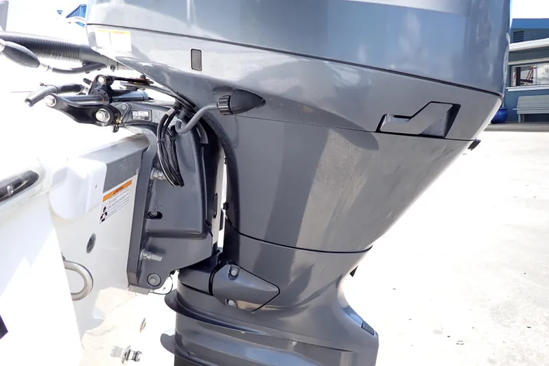 Slide: The Image of NauticStar 223 DC 2021 - 69